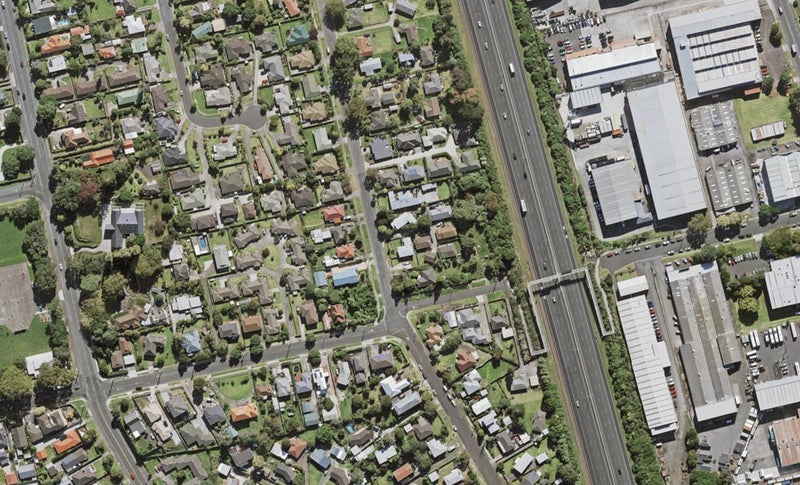 1/68 Crawford Avenue, Māngere Bridge, Auckland - Carousel 1