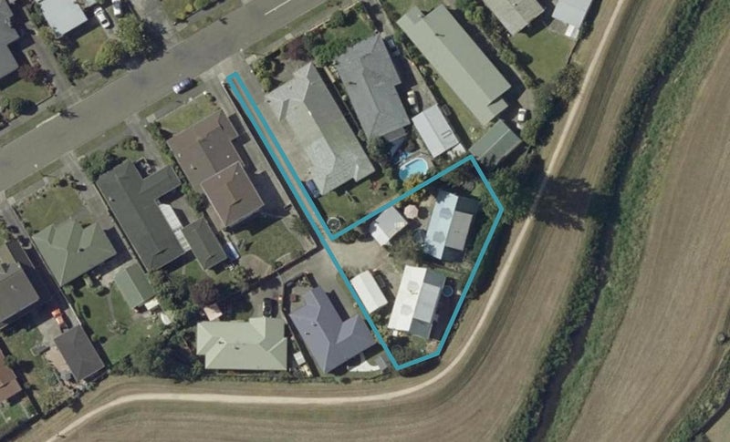 32A Somerset Crescent, Highbury, Palmerston North - Carousel 1