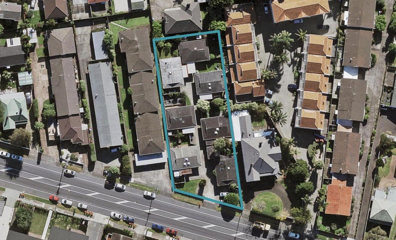 2/20 Mount Smart Road, Onehunga, Auckland - Carousel 1