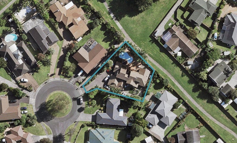 17 Foxbridge Lane, Conifer Grove, Takanini - Carousel 1
