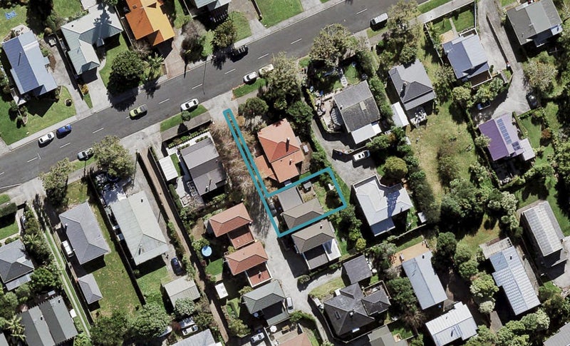 38A Wingate Street, Avondale, Auckland - Carousel 1