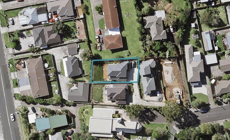 4A Thompson Road, Panmure, Auckland - Carousel 1