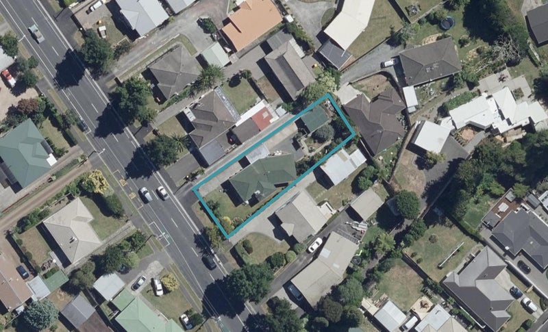 8 Taylor Terrace, St Andrews, Hamilton - Carousel 1