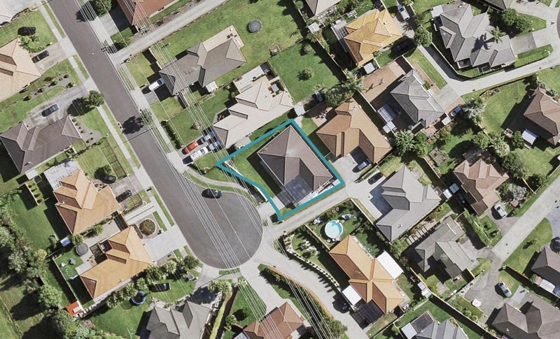 32 Morewa Place, Takanini, Auckland - Carousel 1