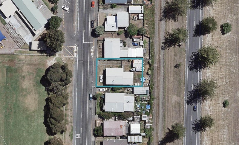 32 Te Awa Avenue, Te Awa, Napier - Carousel 1