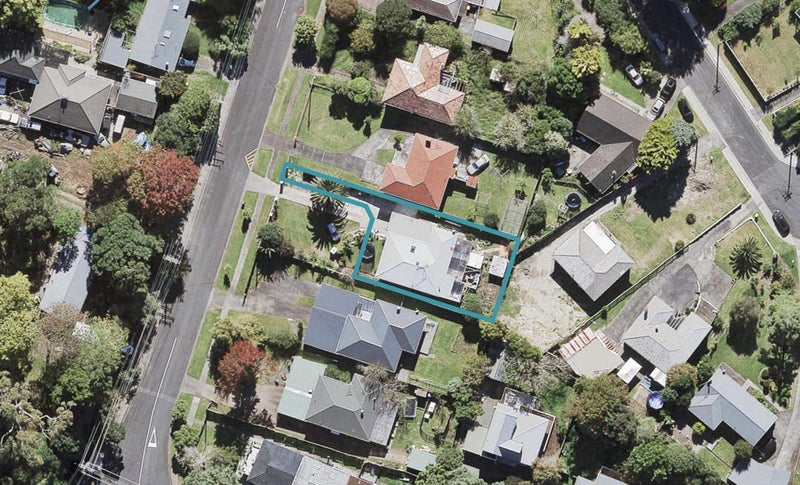 81A Sabulite Road, Kelston, Auckland - Carousel 1