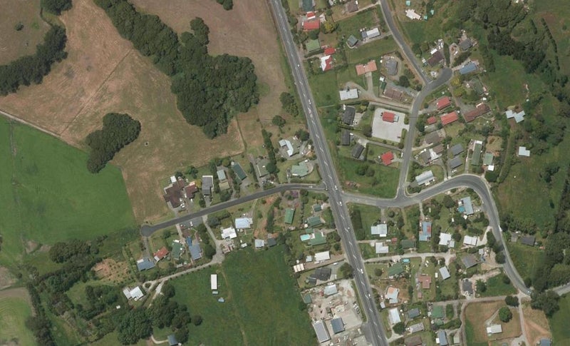 4 Hastie Lane, Kaiwaka - Carousel 1