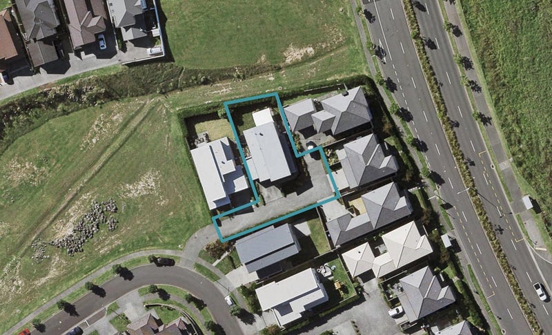 21 Barbarich Drive, Stonefields, Auckland - Carousel 1