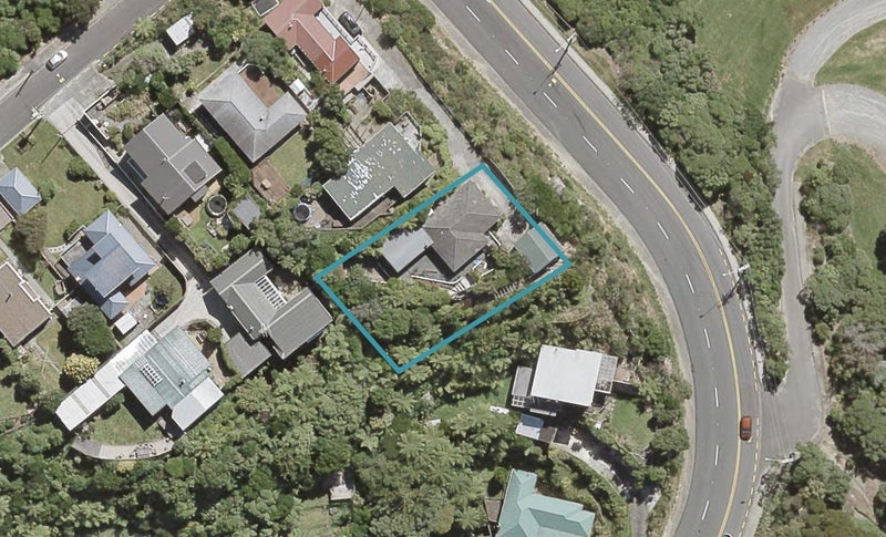 63 London Road, Korokoro, Lower Hutt - Carousel 1