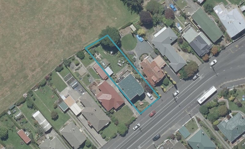 437 North Road, North East Valley, Dunedin - Carousel 1