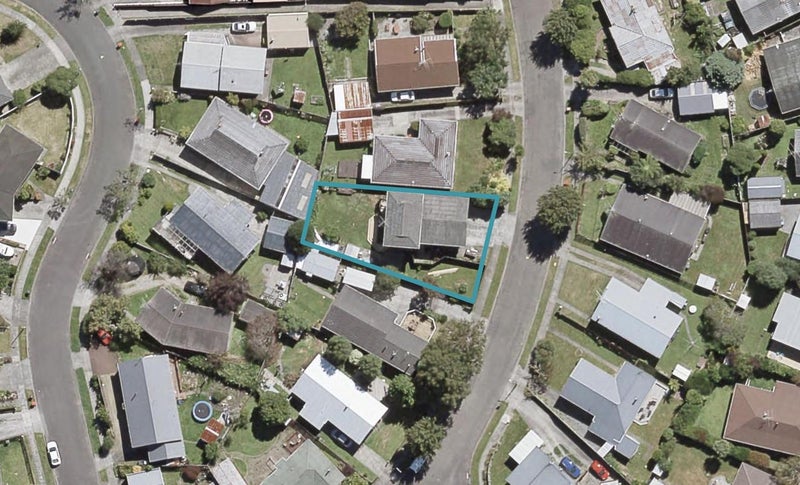 51 Pasadena Crescent, Totara Park, Upper Hutt - Carousel 1