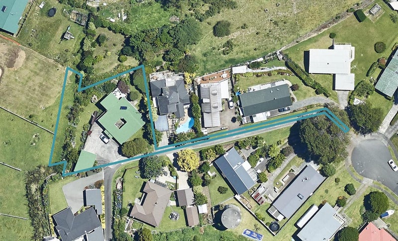 71 The Drive, Brookfield, Tauranga - Carousel 1