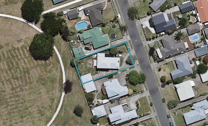 20 Balliol Avenue, Pirimai, Napier - Carousel 1