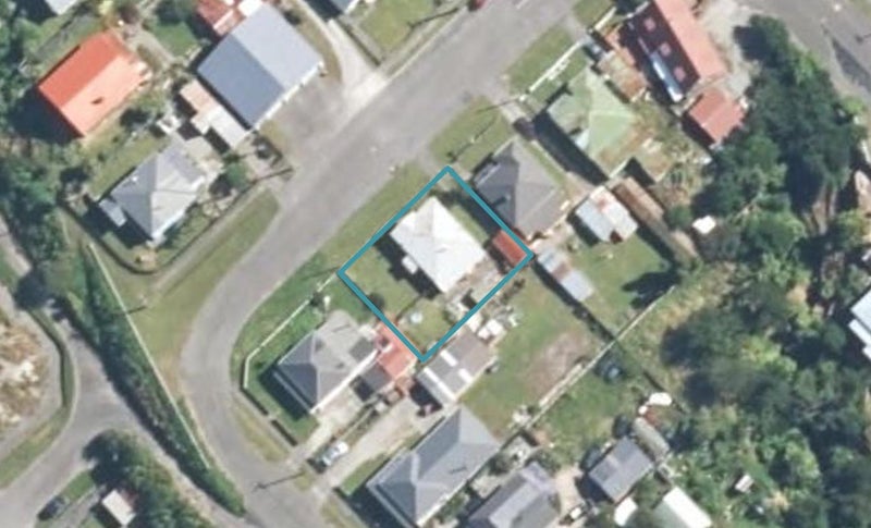 7 Clifford Street, Cobden, Greymouth - Carousel 1