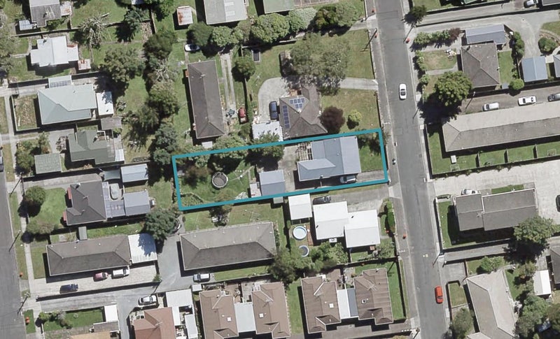 7 Ebdentown Street, Ebdentown, Upper Hutt - Carousel 1