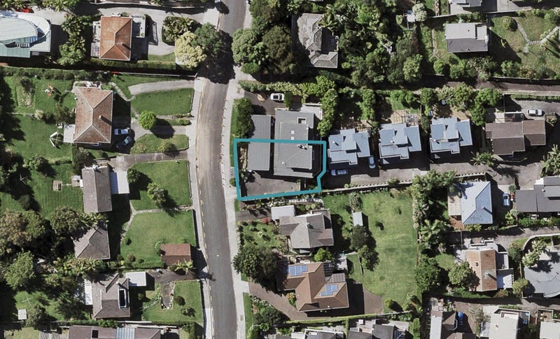 69 Kurahaupo Street, Orakei, Auckland - Carousel 1