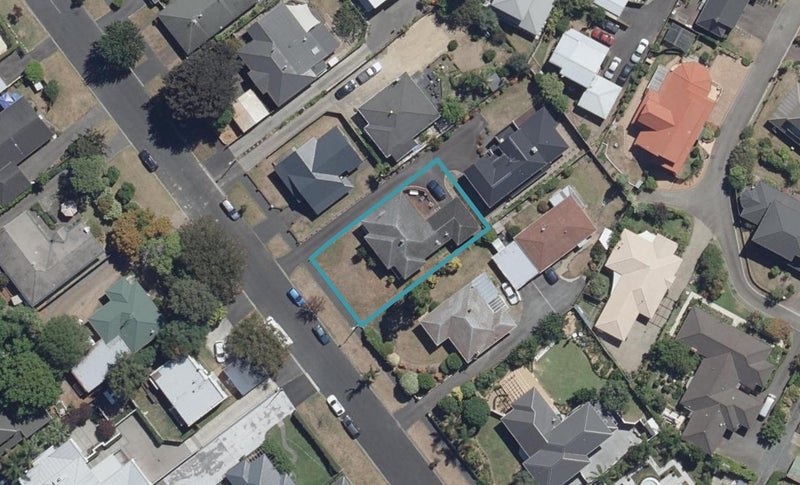 7 Cardrona Road, Beerescourt, Hamilton - Carousel 1