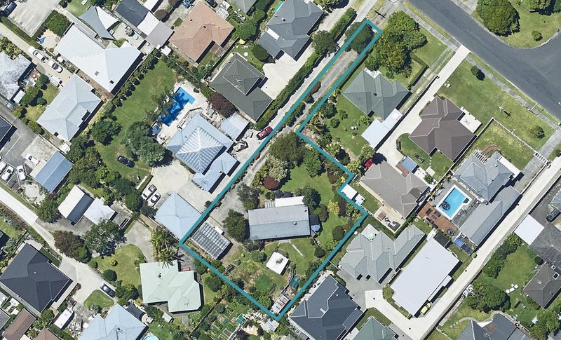 60 Sixteenth Avenue, Tauranga South, Tauranga - Carousel 1
