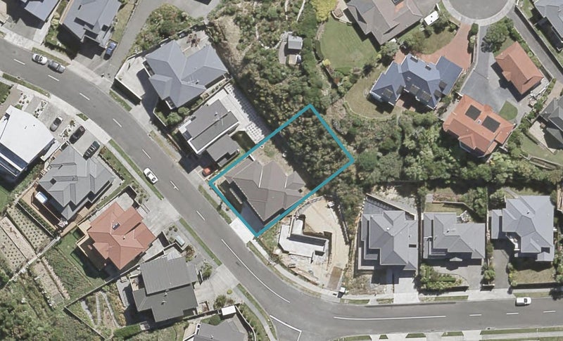 95 Cedar Street, Maungaraki, Lower Hutt - Carousel 1
