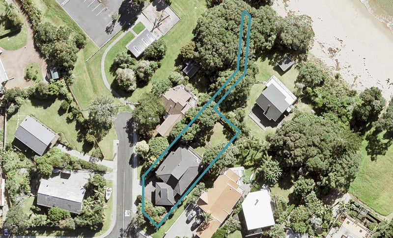 1 Lea Place, Stanmore Bay, Whangaparaoa - Carousel 1