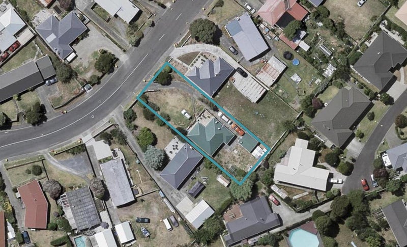 72 Michael Road, Paraparaumu Beach, Paraparaumu - Carousel 1