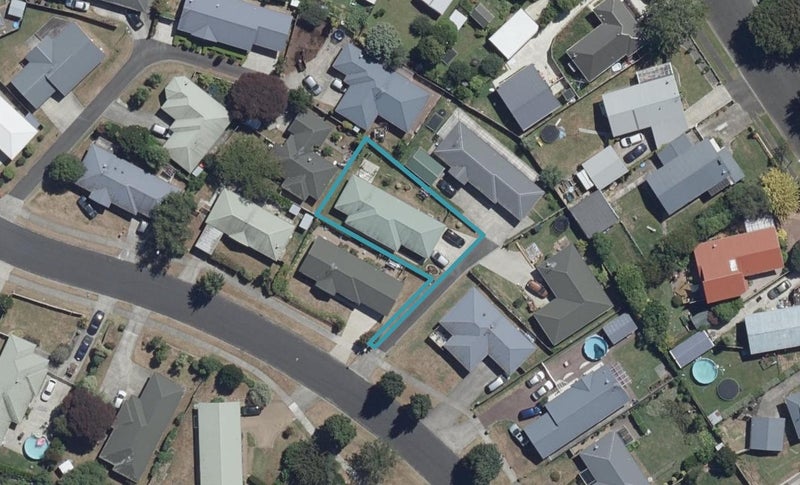 30 Catalina Drive, Melville, Hamilton - Carousel 1