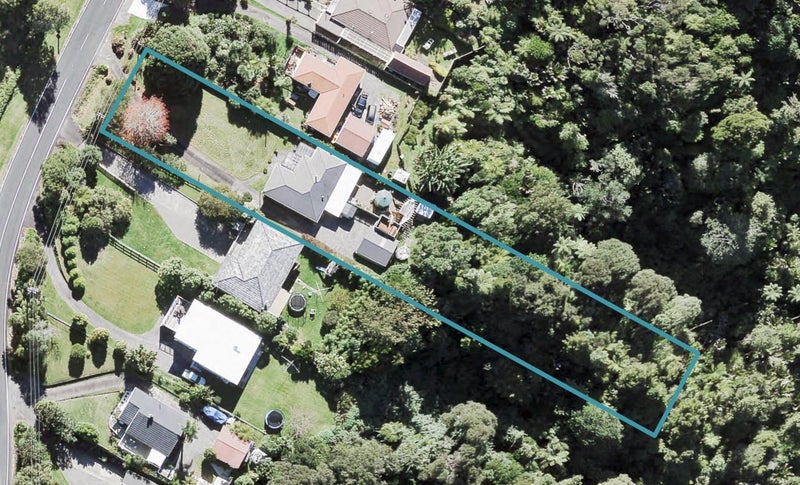 776 West Coast Road, Oratia, Auckland - Carousel 1