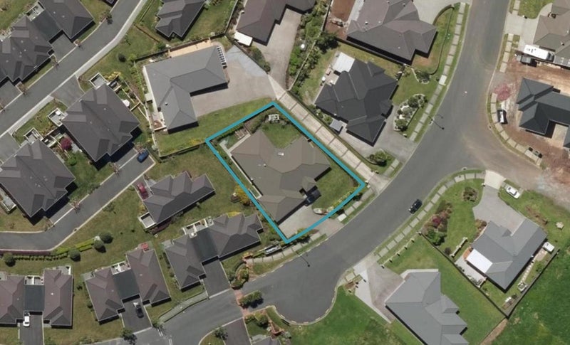 260 Fairway Drive, Kamo, Whangarei - Carousel 1