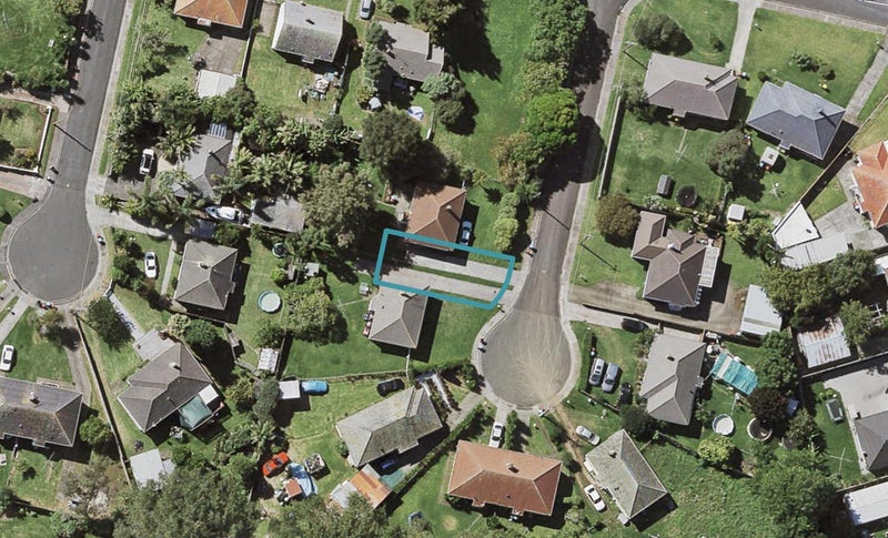 8 Derna Road, Panmure, Auckland - Carousel 1