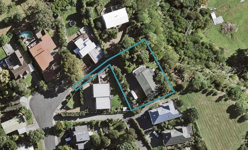 15 Margan Place, Red Hill, Papakura - Carousel 1