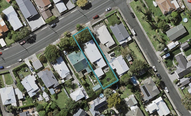 69 Bayswater Avenue, Bayswater, Auckland - Carousel 1