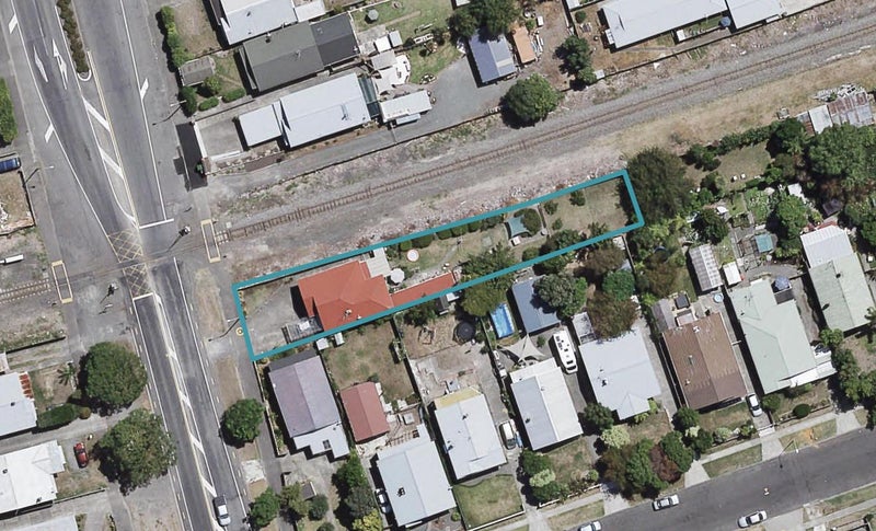 15 Georges Drive, Napier South, Napier - Carousel 1