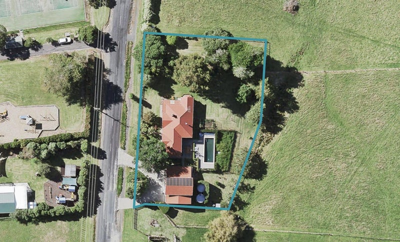 12 Trig Road, Howick - Carousel 1