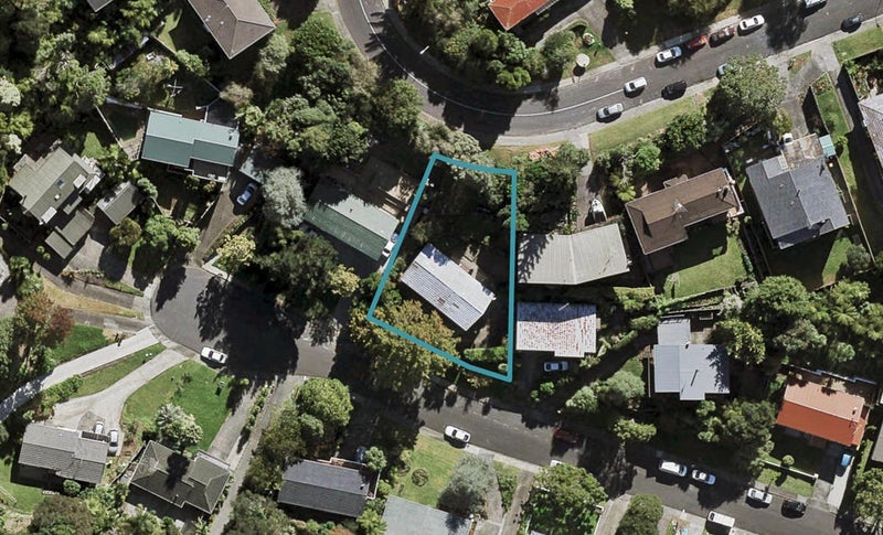 77 Ayton Drive, Totara Vale, Auckland - Carousel 1