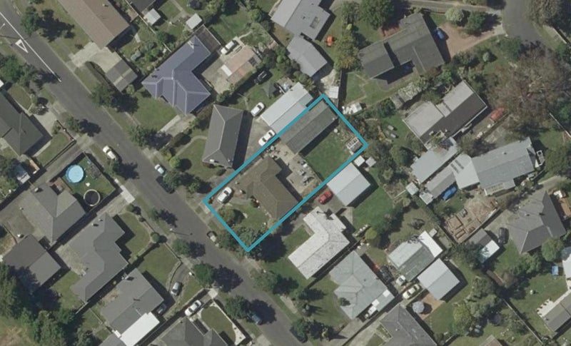 7 Aspiring Avenue, Milson, Palmerston North - Carousel 1