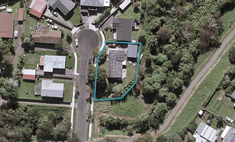 26 Vancouver Place, Marfell, New Plymouth - Carousel 1