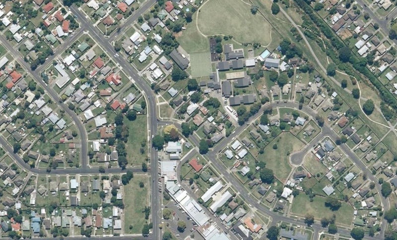 52 Geddis Avenue, Maraenui, Napier - Carousel 1
