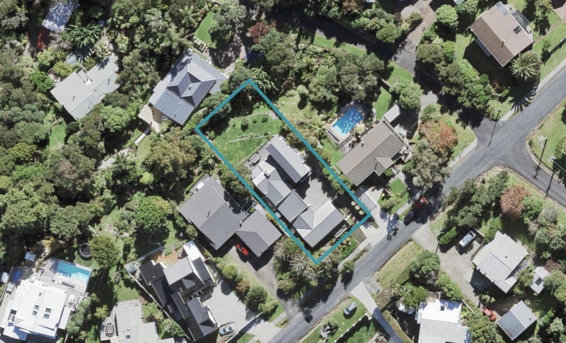 7 Marae Road, Greenhithe, Auckland - Carousel 1