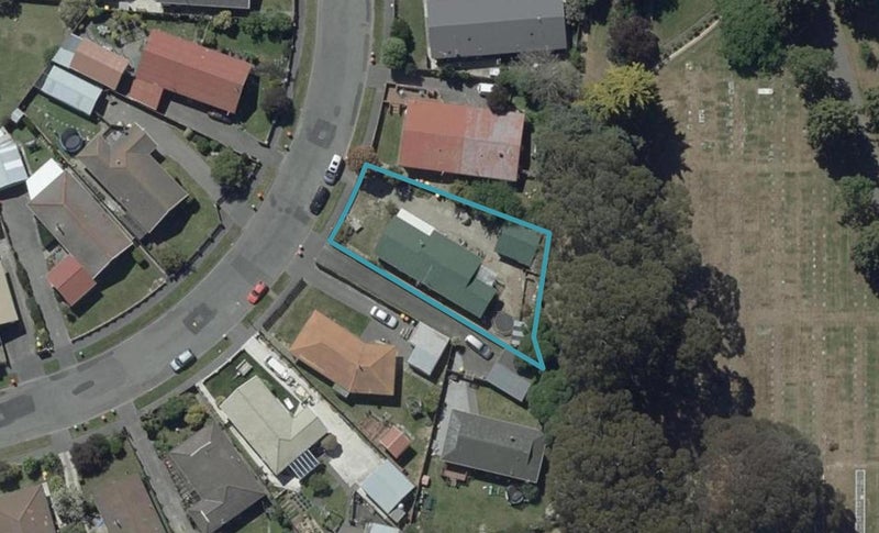 30 Kawau Crescent, Bromley, Christchurch - Carousel 1