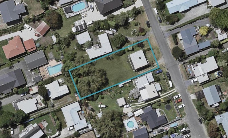 14 Ruru Road, Otaihanga, Paraparaumu - Carousel 1