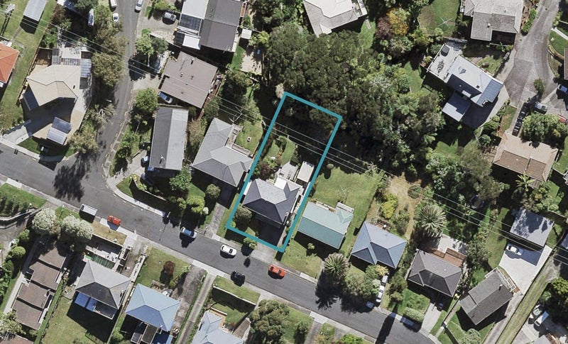 18 Camelot Place, Glenfield, Auckland - Carousel 1