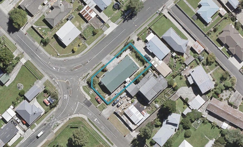 2/53 Moeraki Road, Maoribank, Upper Hutt - Carousel 1