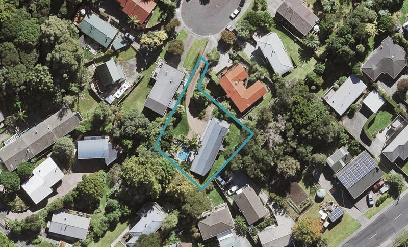 14 Emery Grove, Bayview, Auckland - Carousel 1