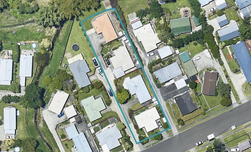 53B Esmeralda Street, Welcome Bay, Tauranga - Carousel 1