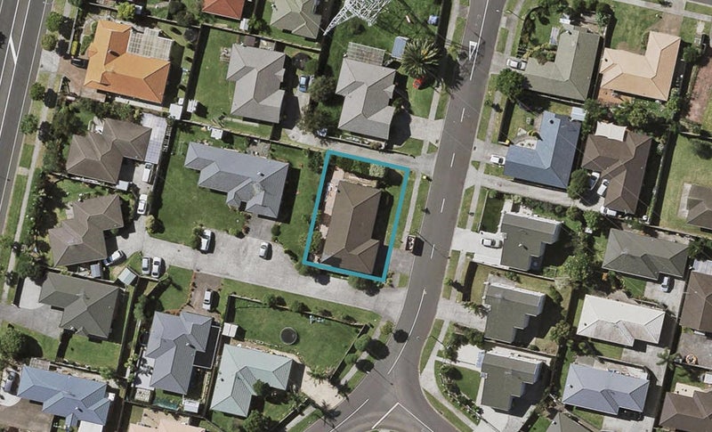 7 McKittrick Avenue, Flat Bush, Auckland - Carousel 1