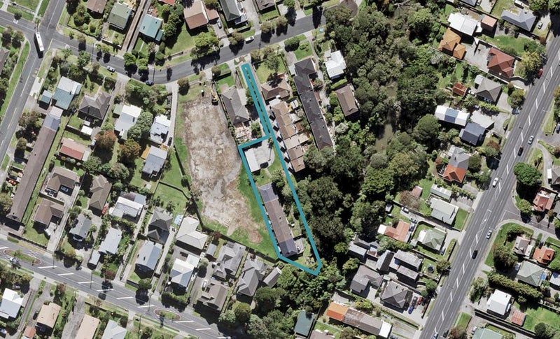 3/10 Miro Street, New Lynn, Auckland - Carousel 1
