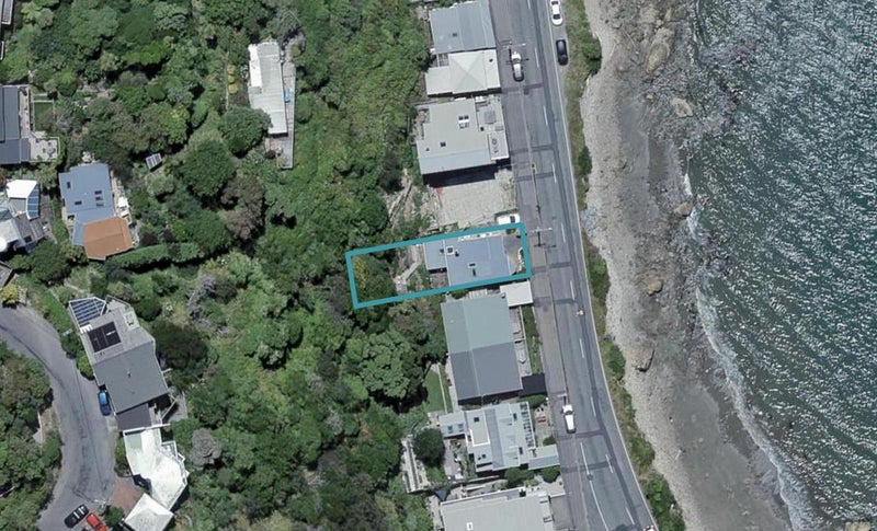 127 Marine Parade, Seatoun, Wellington - Carousel 1