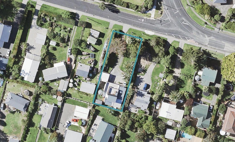 45 Beachlands Road, Beachlands, Auckland - Carousel 1