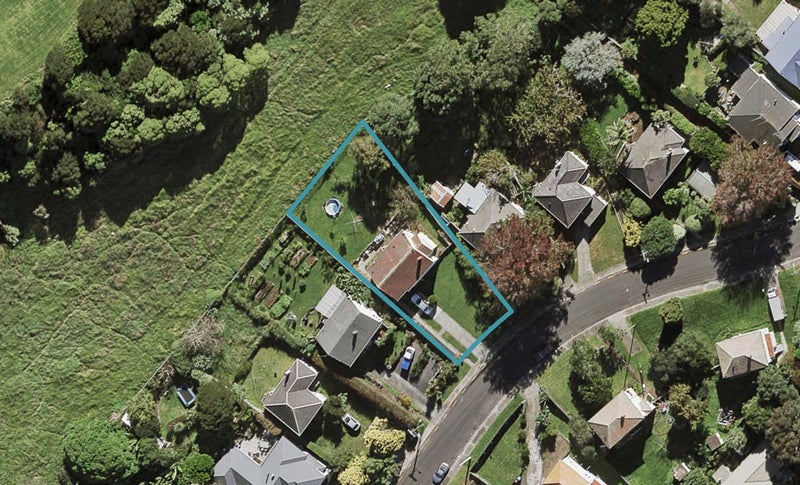 41 Mount Royal Avenue, Mount Albert, Auckland - Carousel 1