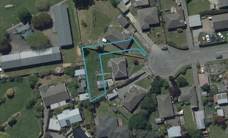3/2 Westcott Street, Dallington, Christchurch - Carousel 1